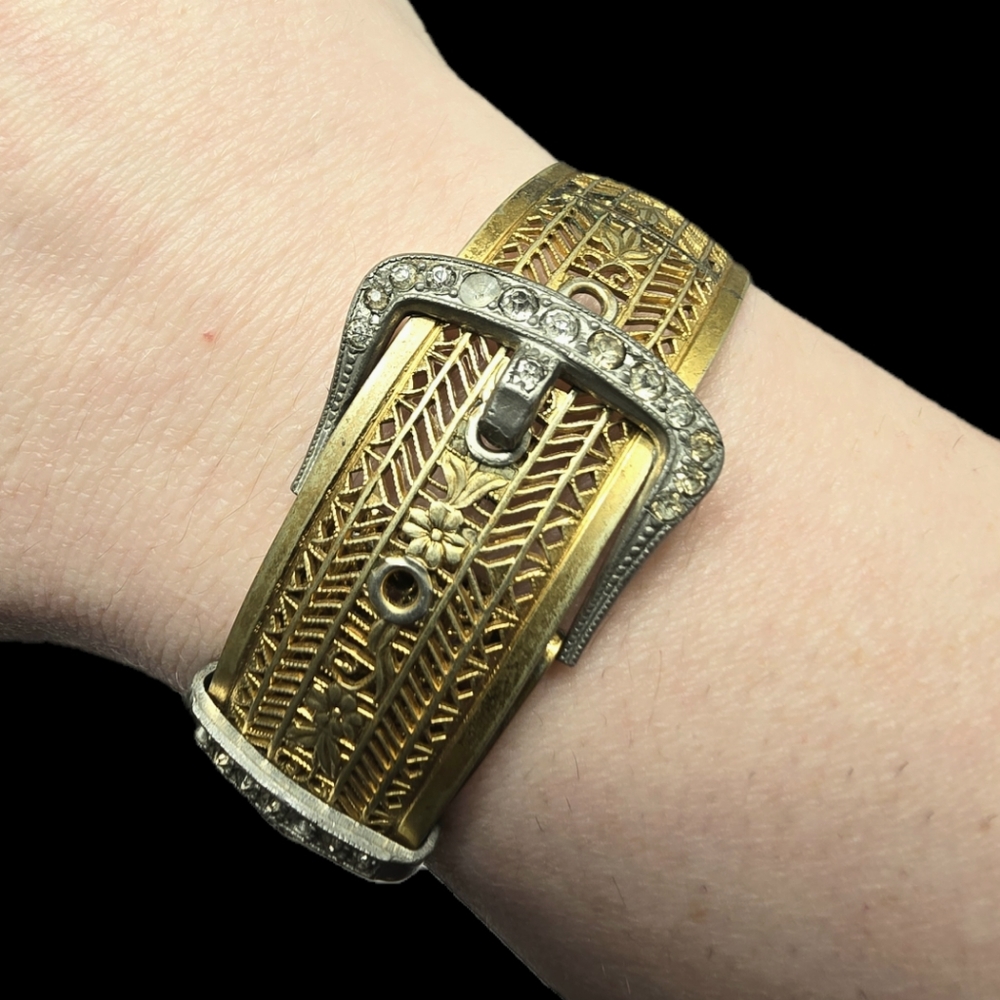 Vintage bracelet Art Deco buckle filigree gold tone belt garter bangle f…
